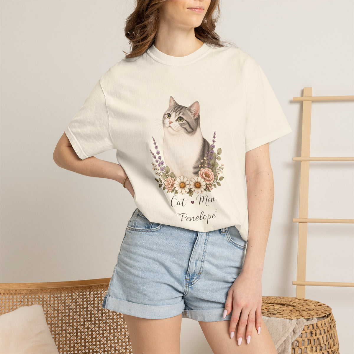 Personalized Tabby Cat Mom Comfort Colors® T-Shirt
