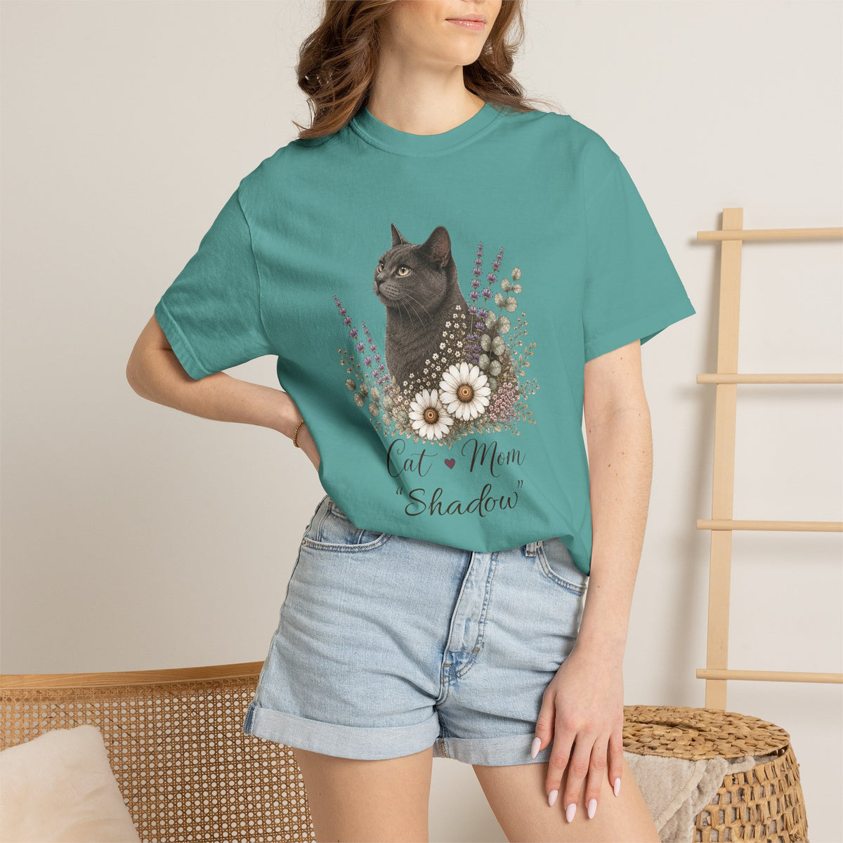 Personalized Gray Cat Mom Comfort Colors® T-Shirt
