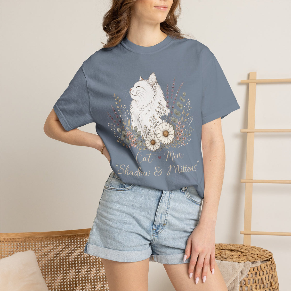 Personalized White Longhair Cat Mom Comfort Colors® T-Shirt