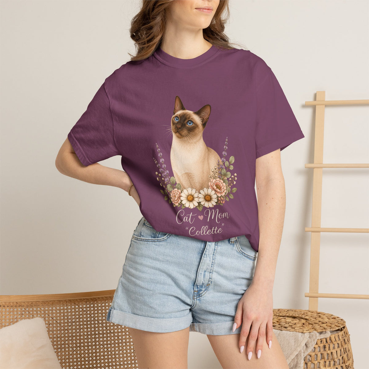 Personalized Siamese Cat Mom Comfort Colors® T-Shirt