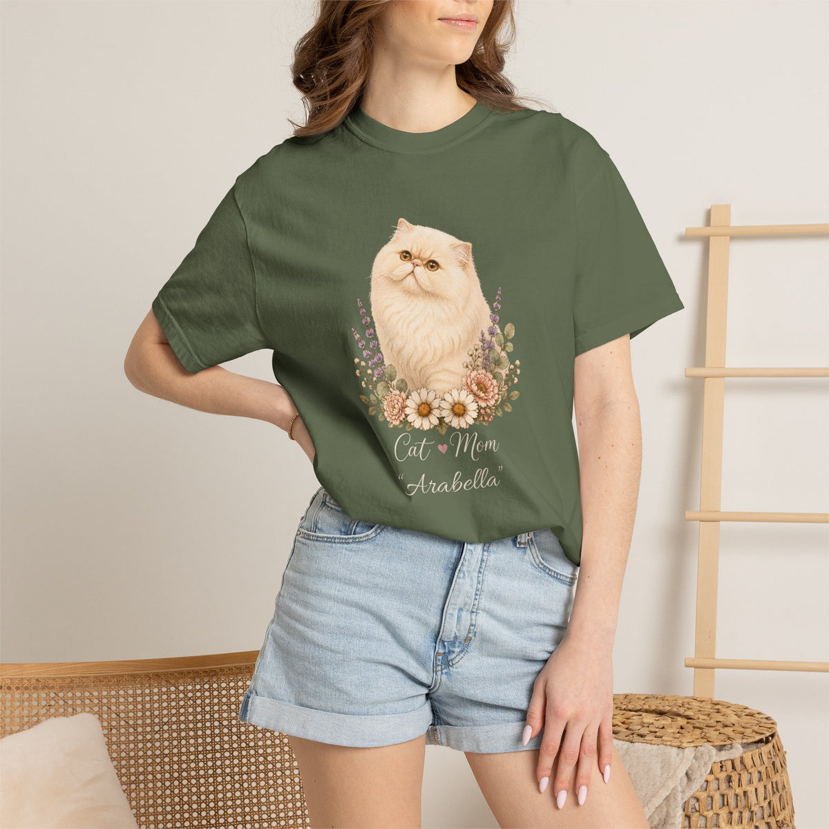 Personalized Cream Persian Cat Mom Comfort Colors® T-Shirt