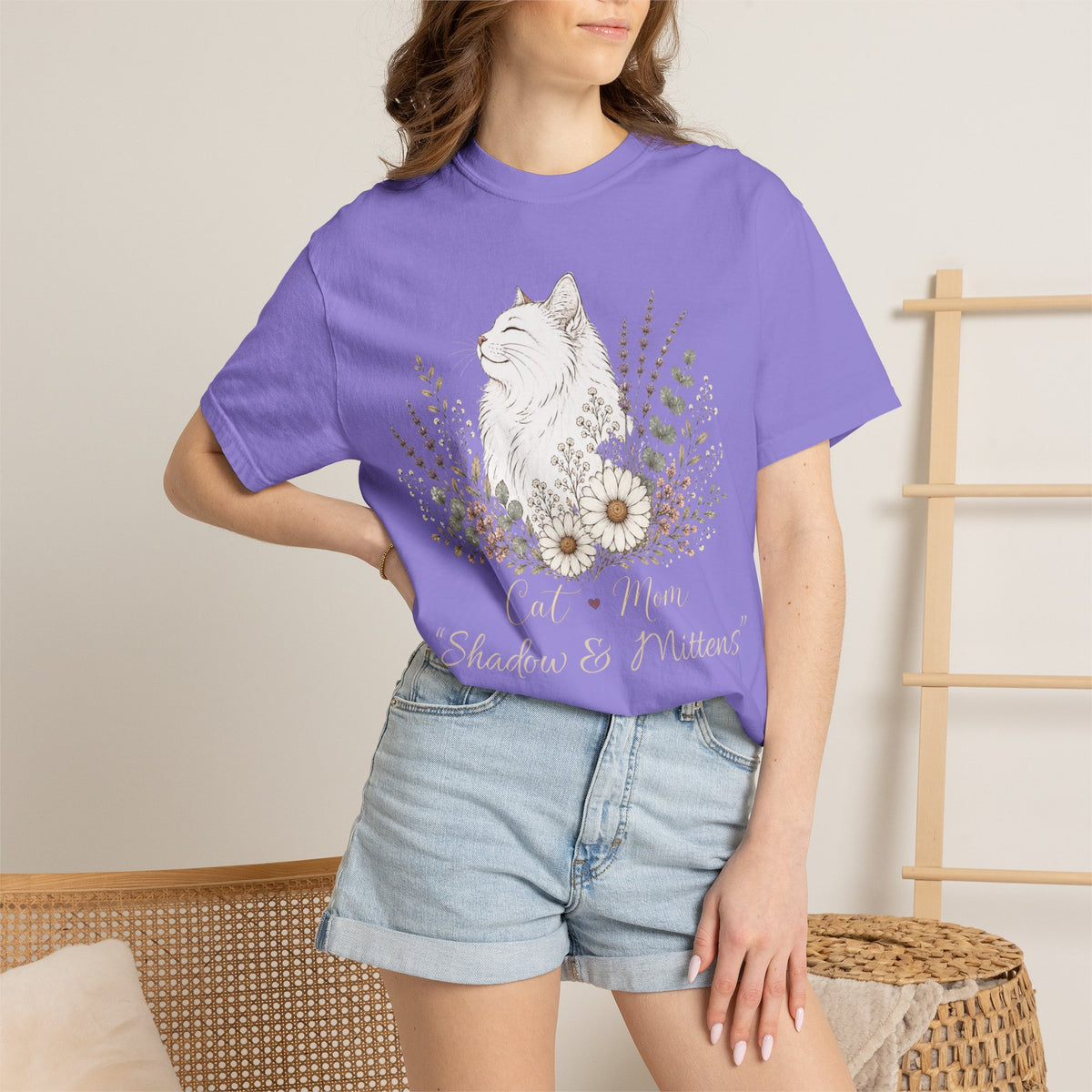 Personalized White Longhair Cat Mom Comfort Colors® T-Shirt
