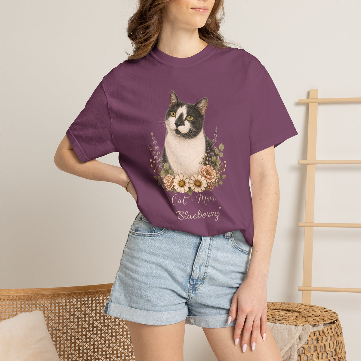 Personalized Gray and White Cat Mom Comfort Colors® T-Shirt