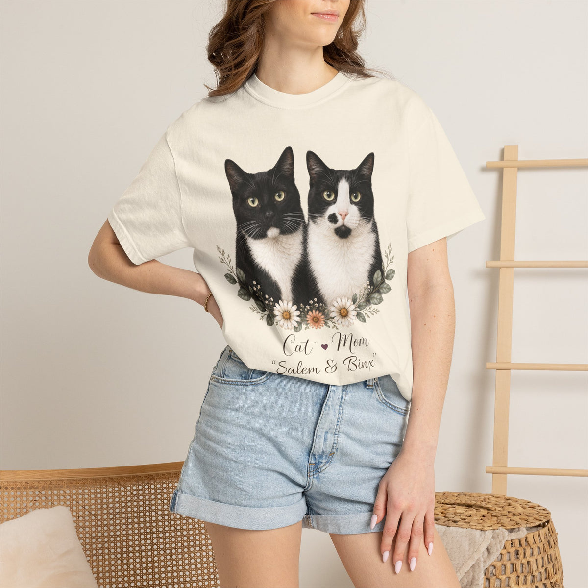 Personalized Multi-Cat Mom Comfort Colors® T-Shirt
