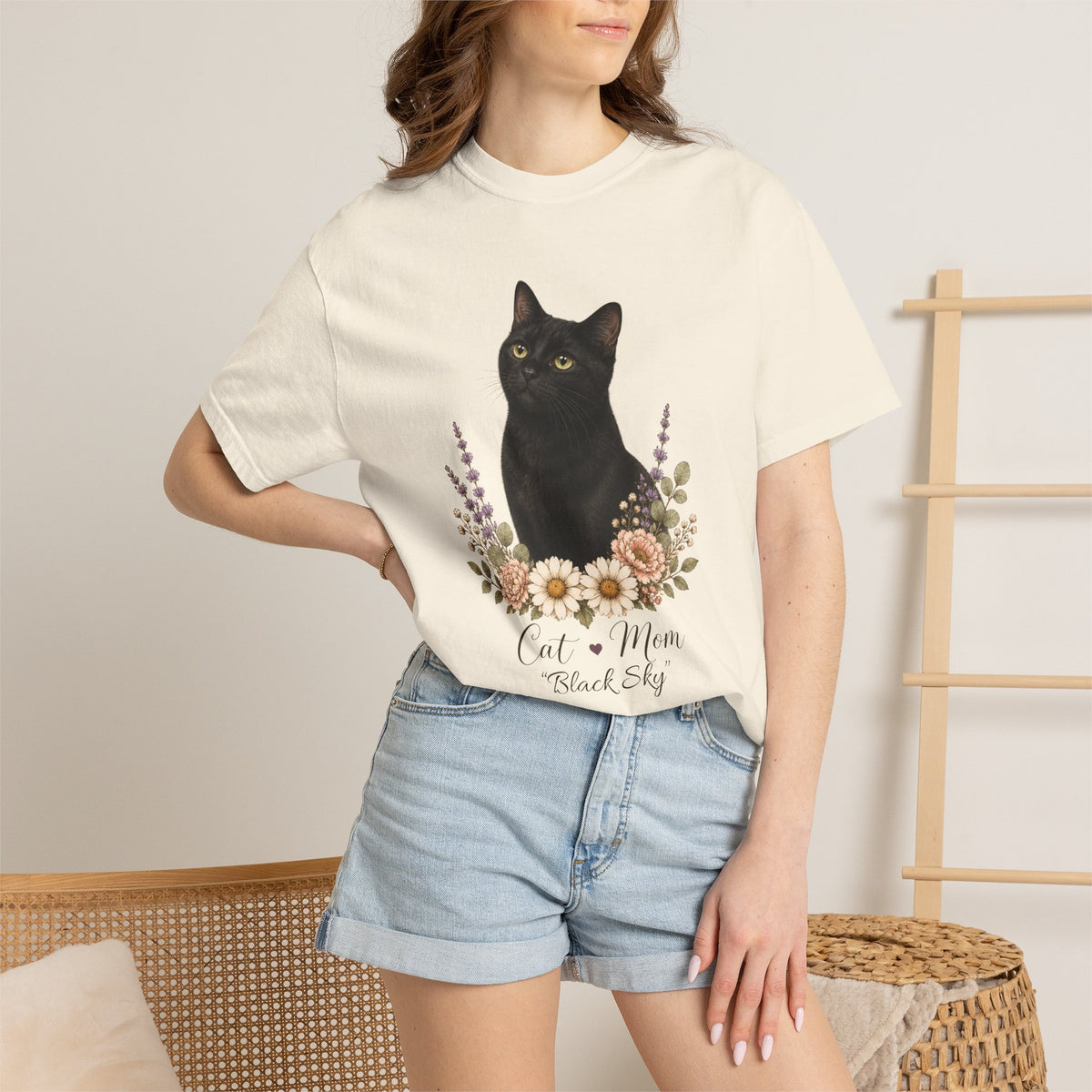 Personalized Black Cat Mom Comfort Colors® T-Shirt