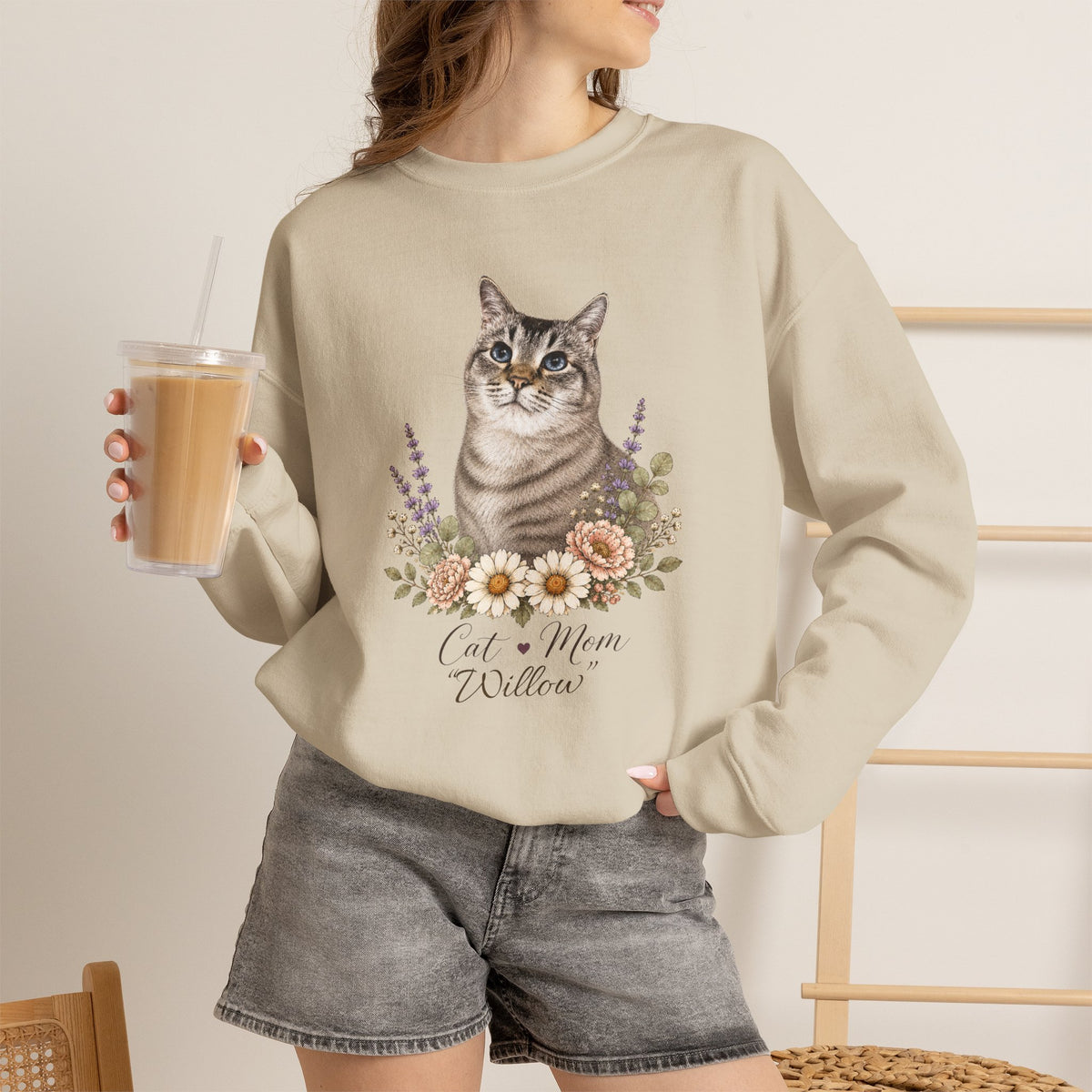 Personalized Blue-Lynx Cat Mom Gildan® Sweatshirt