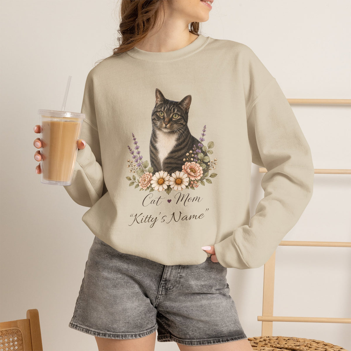 Personalized Brown Tabby Cat Mom Gildan® Sweatshirt
