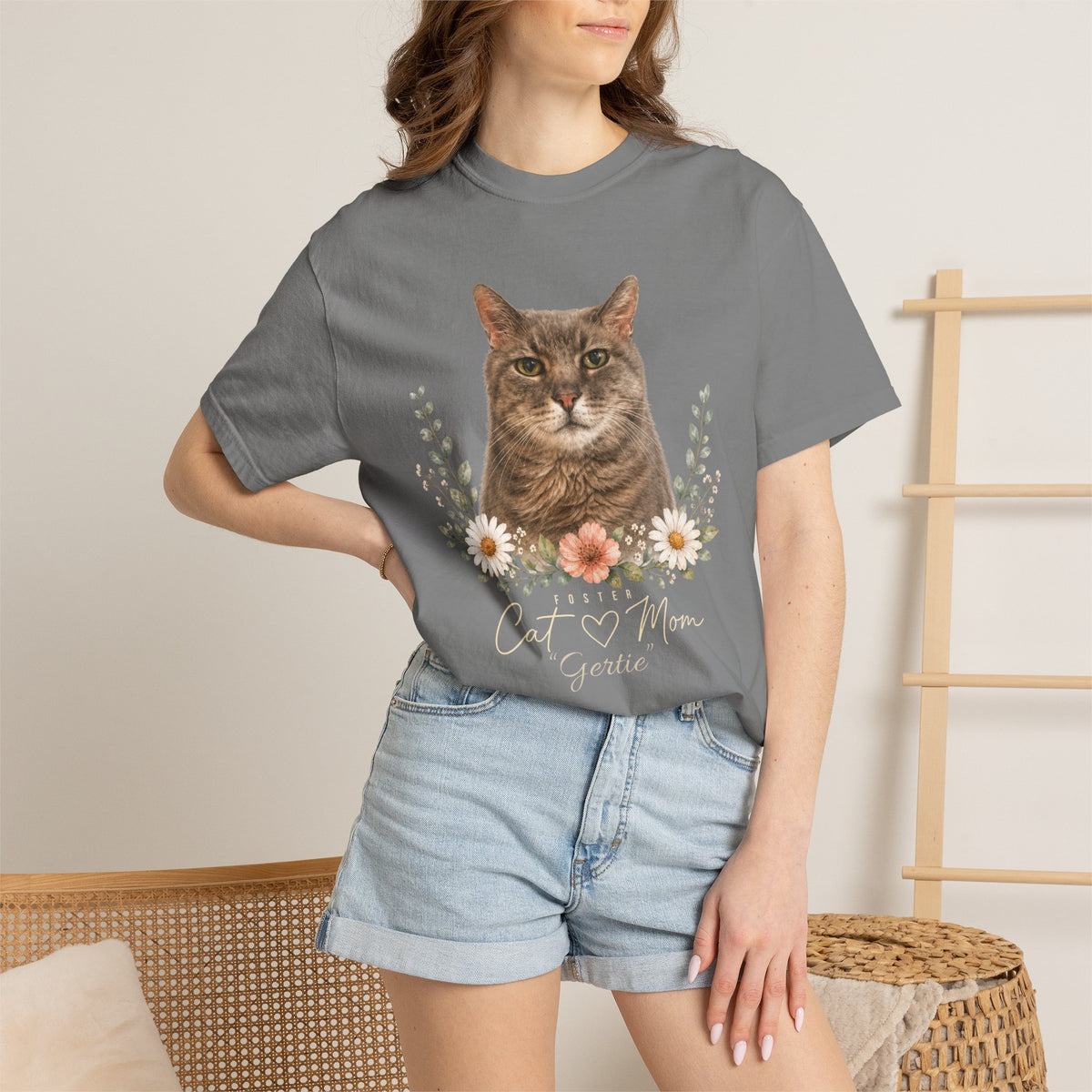 Personalized Foster Cat Mom Comfort Colors® T-Shirt