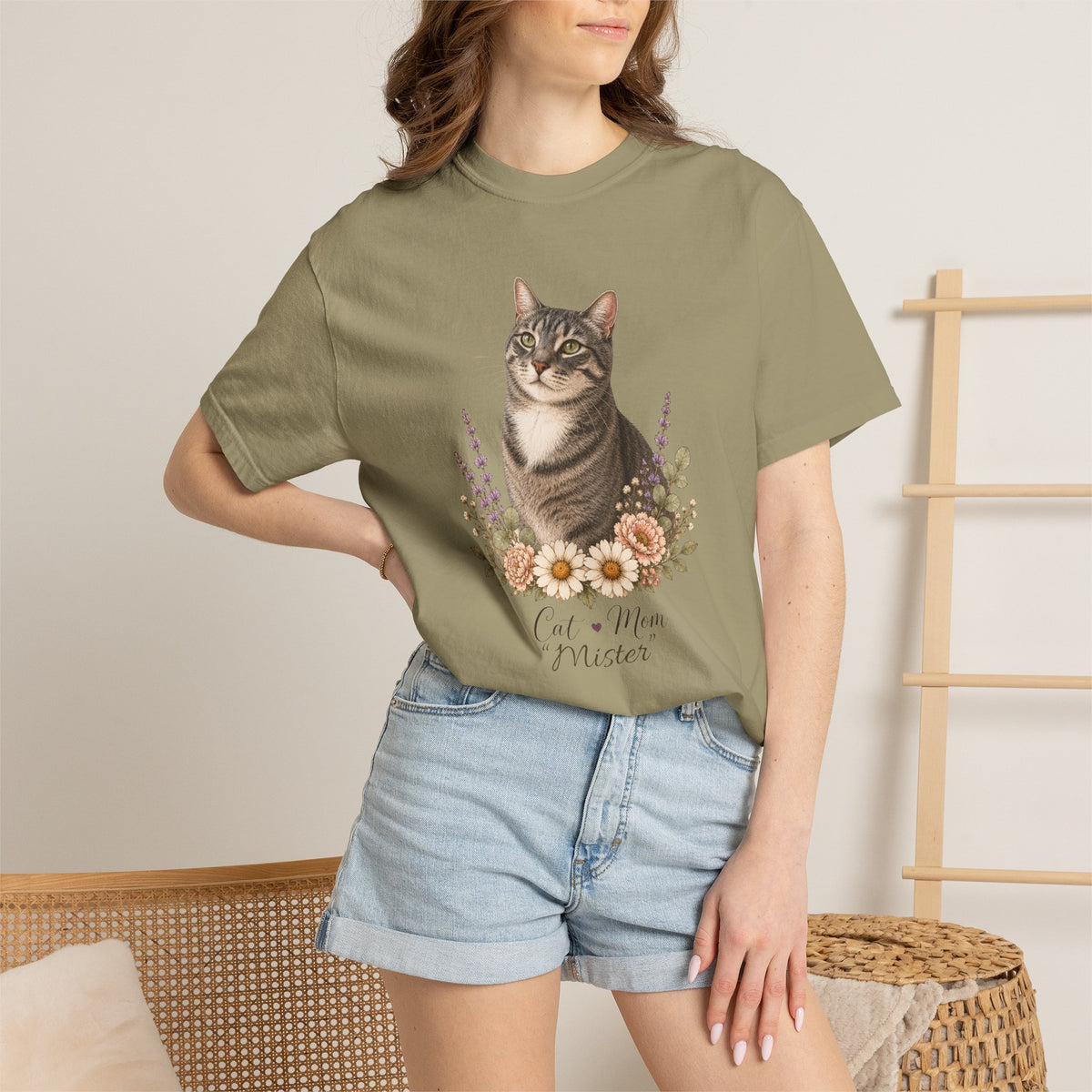 Personalized Tabby Cat Mom Comfort Colors® T-Shirt