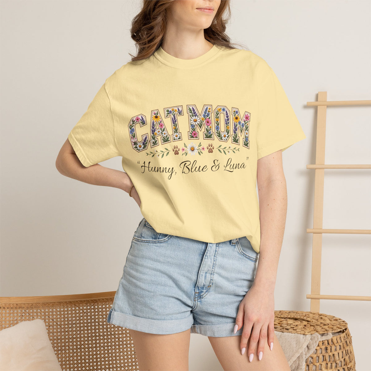 Personalized Collegiate Cat Mom Comfort Colors® T-Shirt
