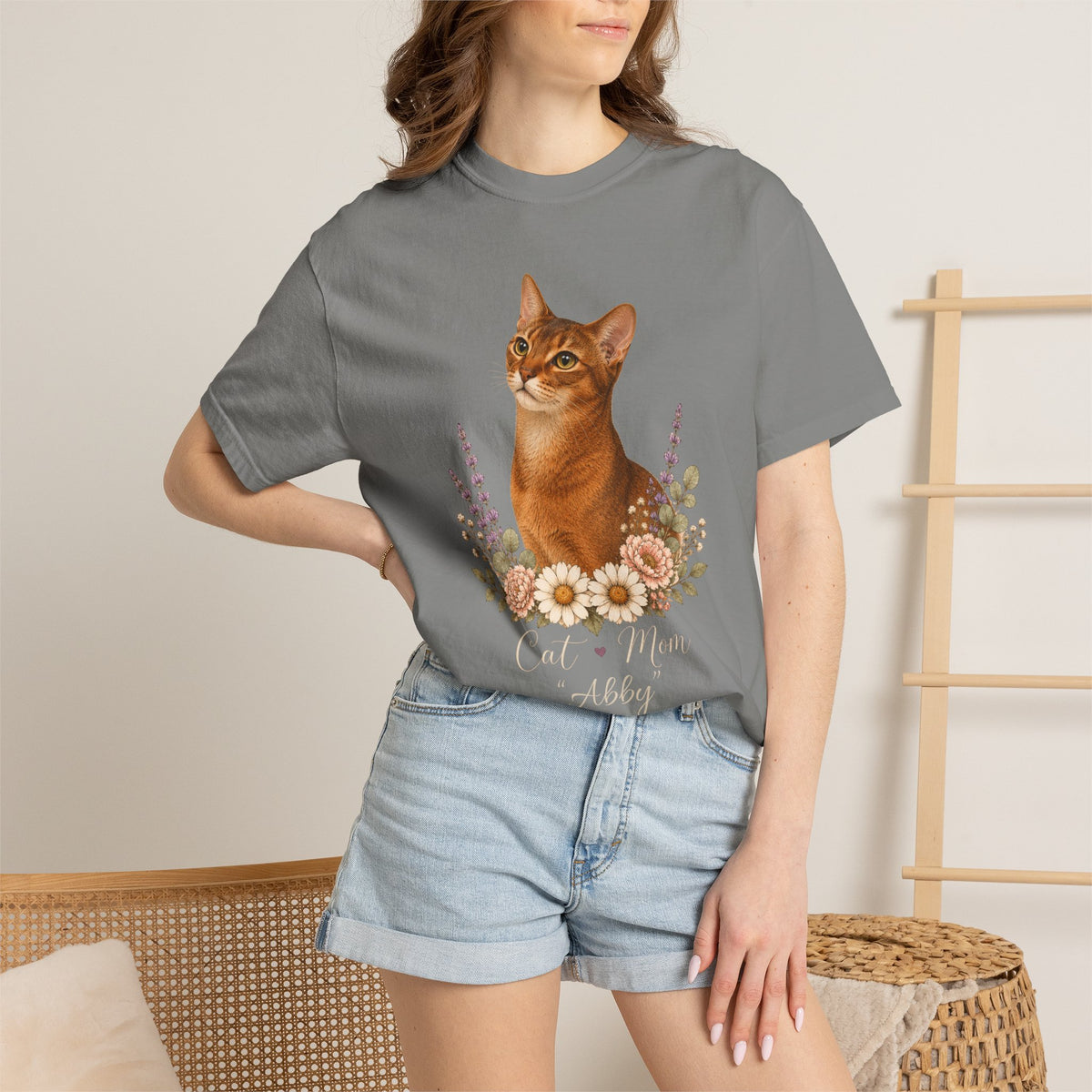 Personalized Abyssinian Cat Mom Comfort Colors® T-Shirt