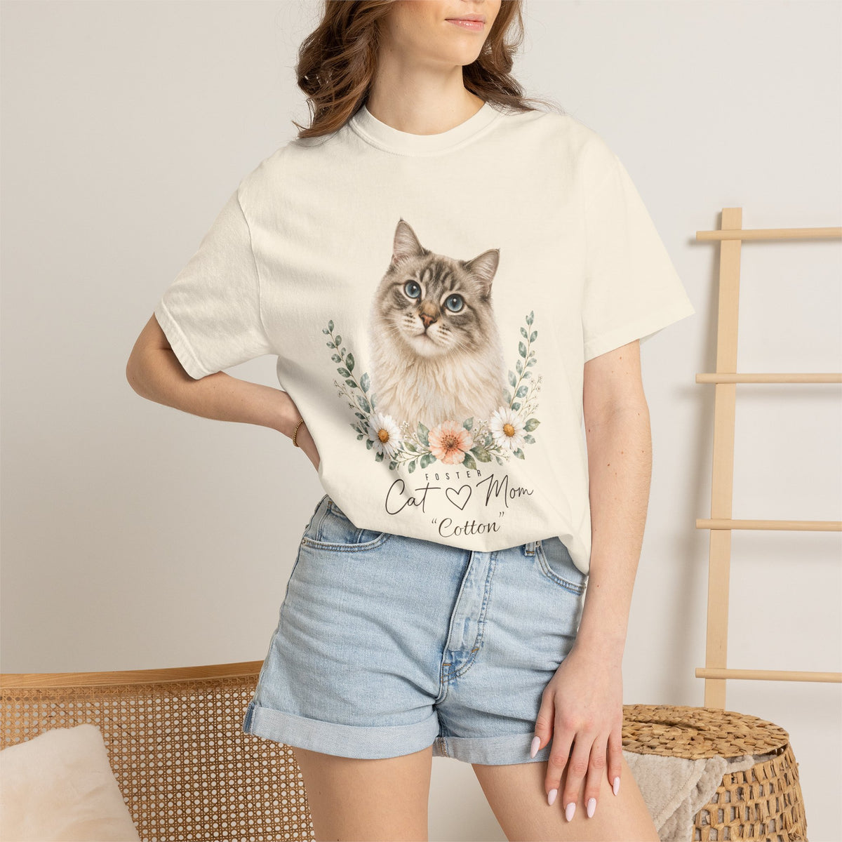 Personalized Foster Cat Mom Comfort Colors® T-Shirt