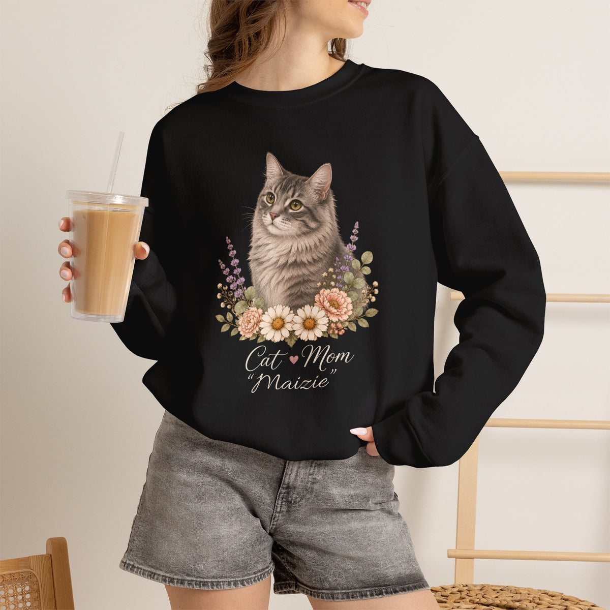 Personalized Silver Tabby Cat Mom Gildan® Sweatshirt