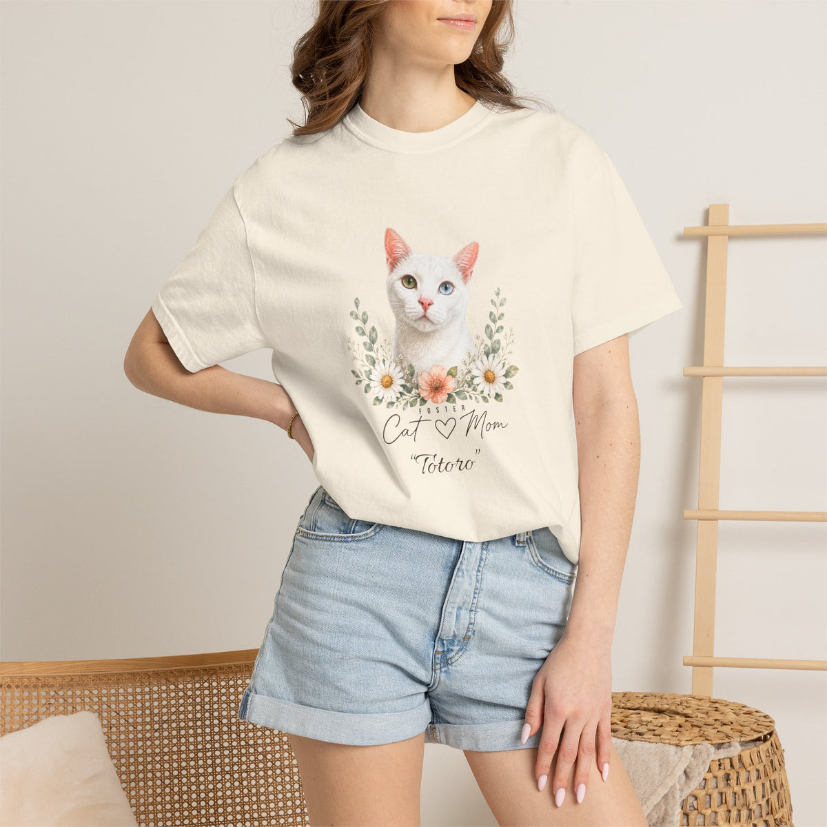 Personalized Foster Cat Mom Comfort Colors® T-Shirt