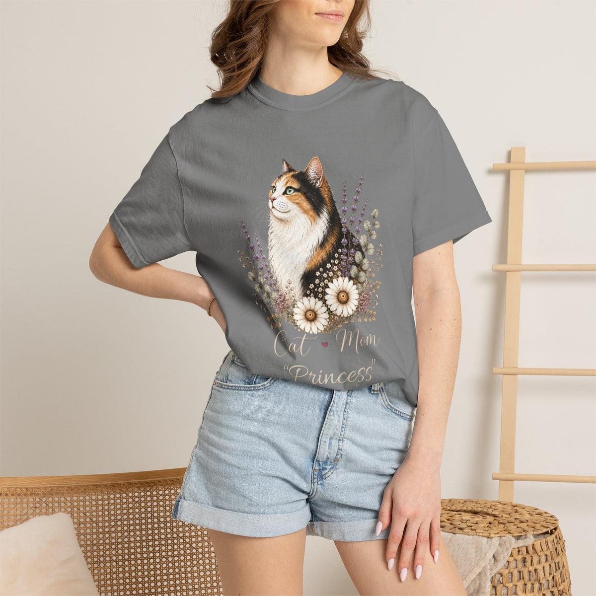 Personalized Calico Cat Mom Comfort Colors® T-Shirt