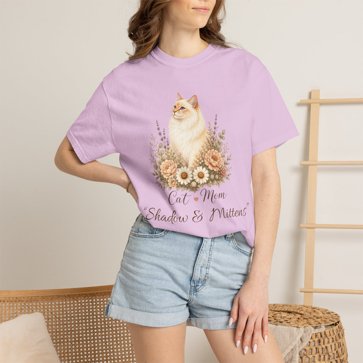 Personalized Flame Point Cat Mom Comfort Colors® T-Shirt