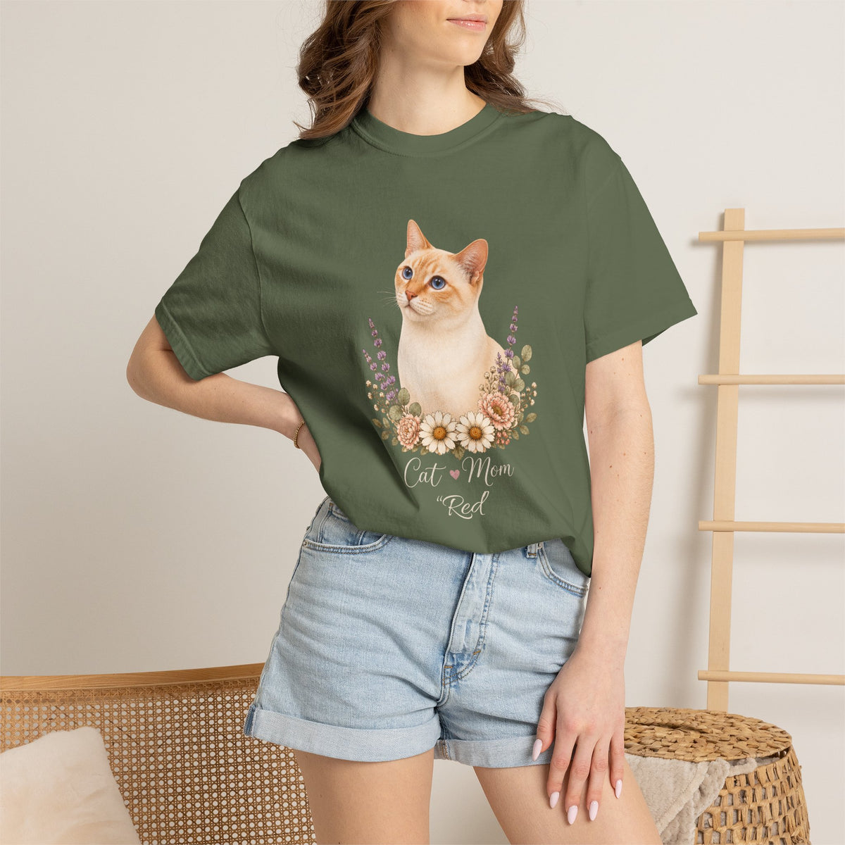 Personalized Red Siamese Cat Mom Comfort Colors® T-Shirt