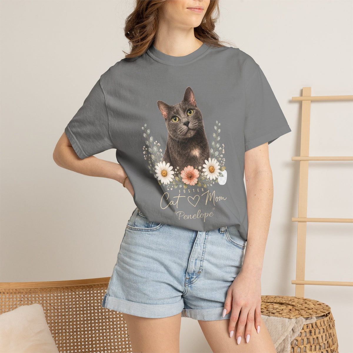 Personalized Foster Cat Mom Comfort Colors® T-Shirt