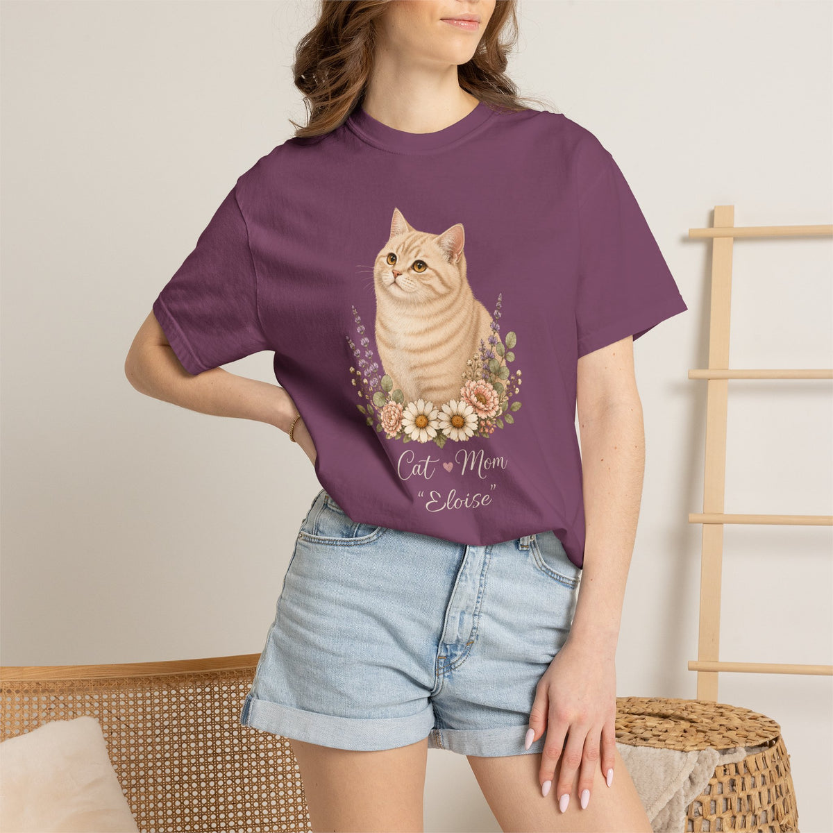 Personalized Cream Tabby Cat Mom Comfort Colors® T-Shirt