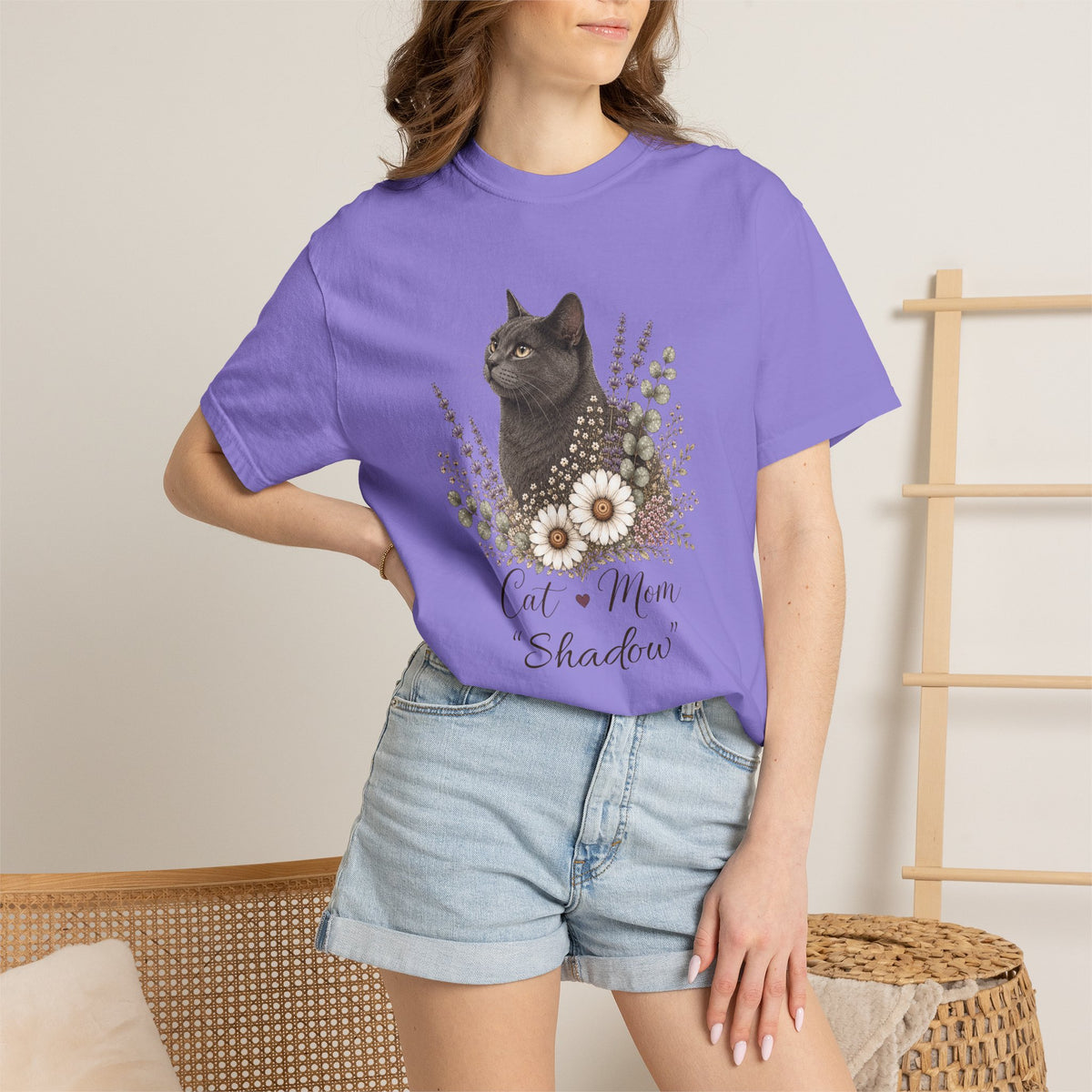 Personalized Gray Cat Mom Comfort Colors® T-Shirt