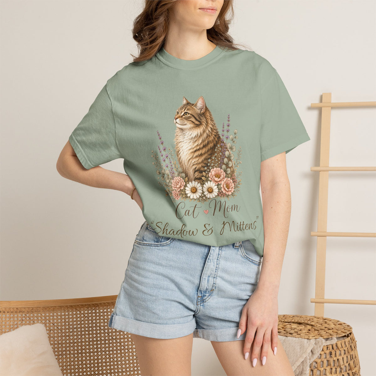 Personalized Brown Tabby Cat Mom Comfort Colors® T-Shirt