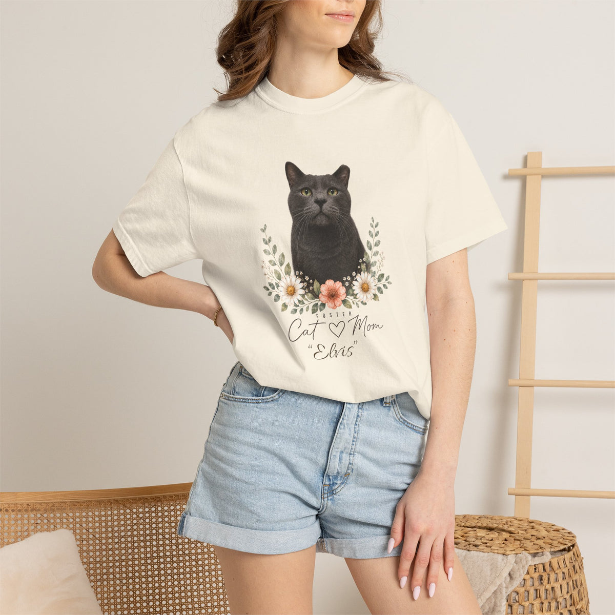 Personalized Foster Cat Mom Comfort Colors® T-Shirt