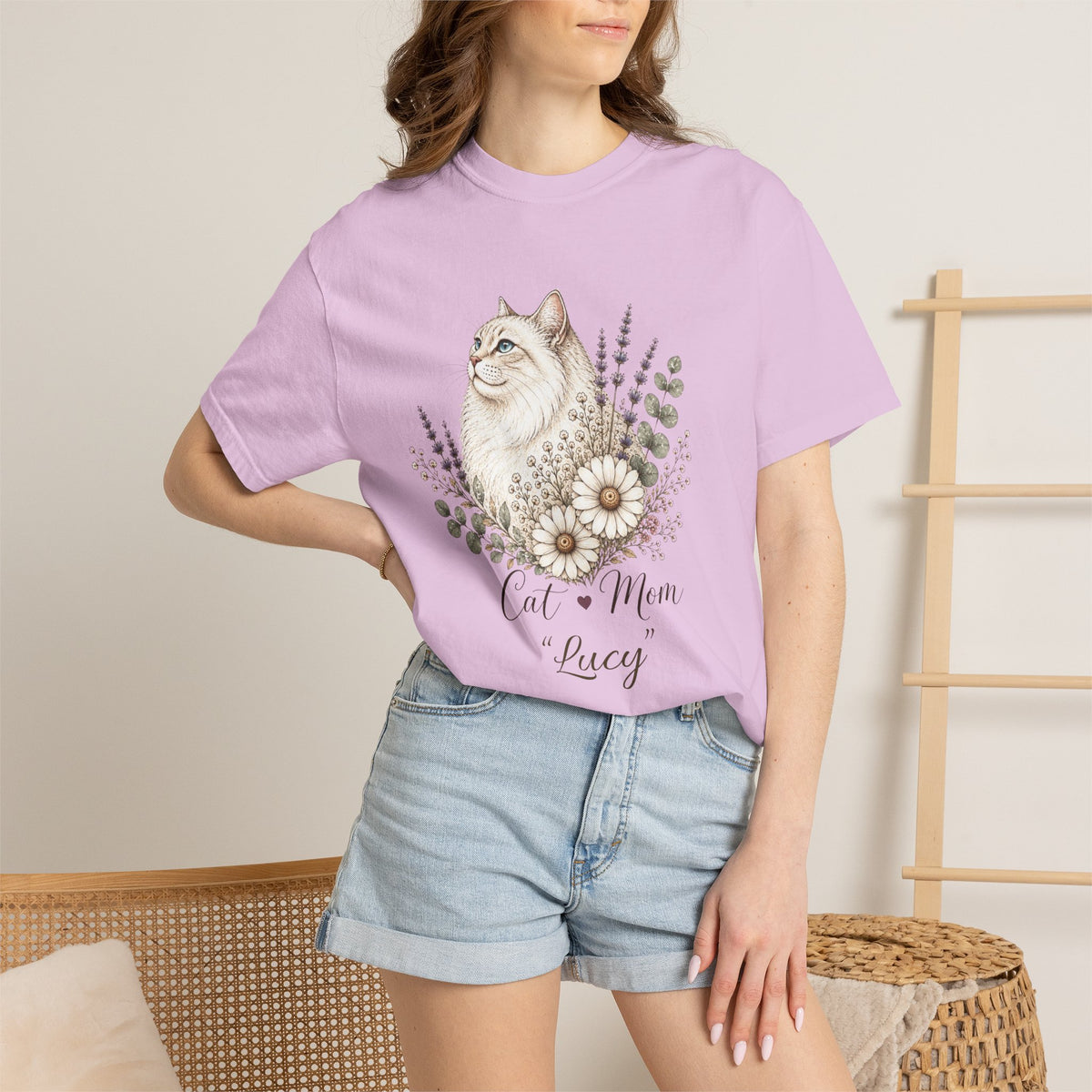Personalized Adorable Cat Mom Comfort Colors® T-Shirt