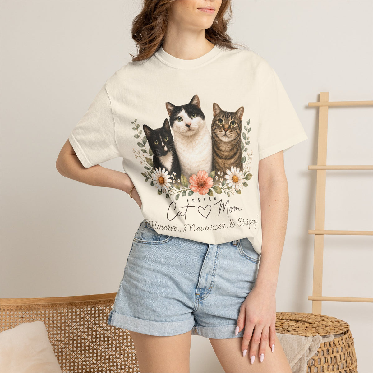 Personalized Foster Cat Mom Comfort Colors® T-Shirt