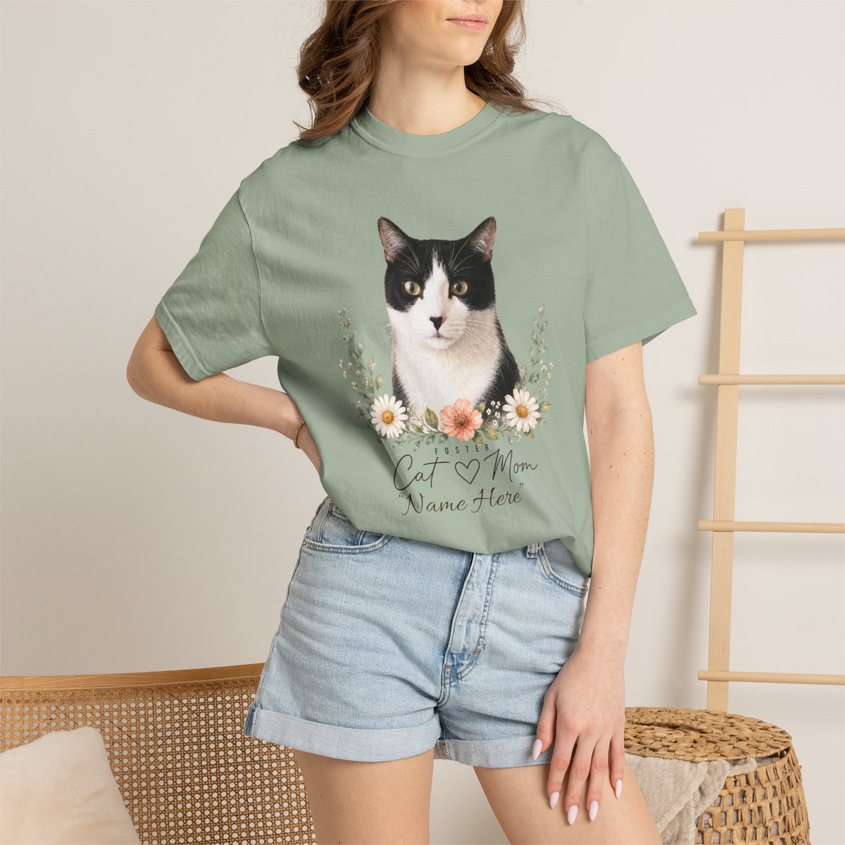 Personalized Foster Cat Mom Comfort Colors® T-Shirt