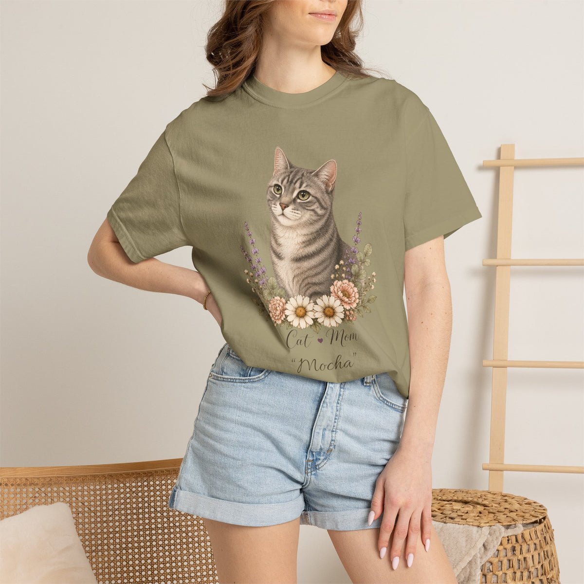 Personalized Tabby Cat Mom Comfort Colors® T-Shirt