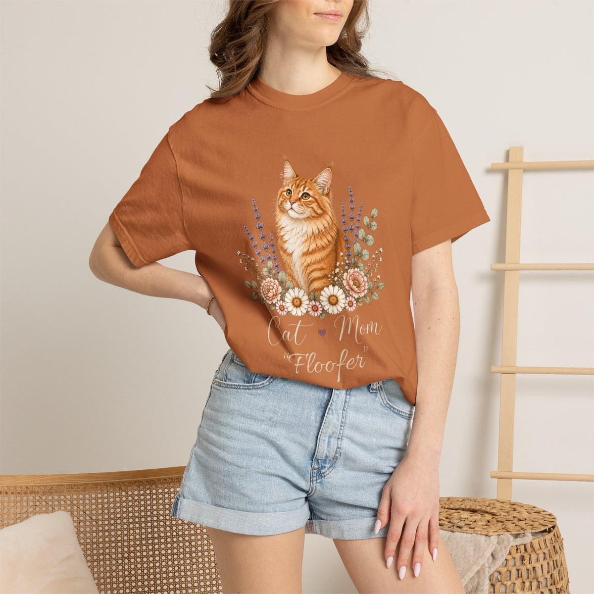 Personalized Maine Coon Cat Mom Comfort Colors® T-Shirt