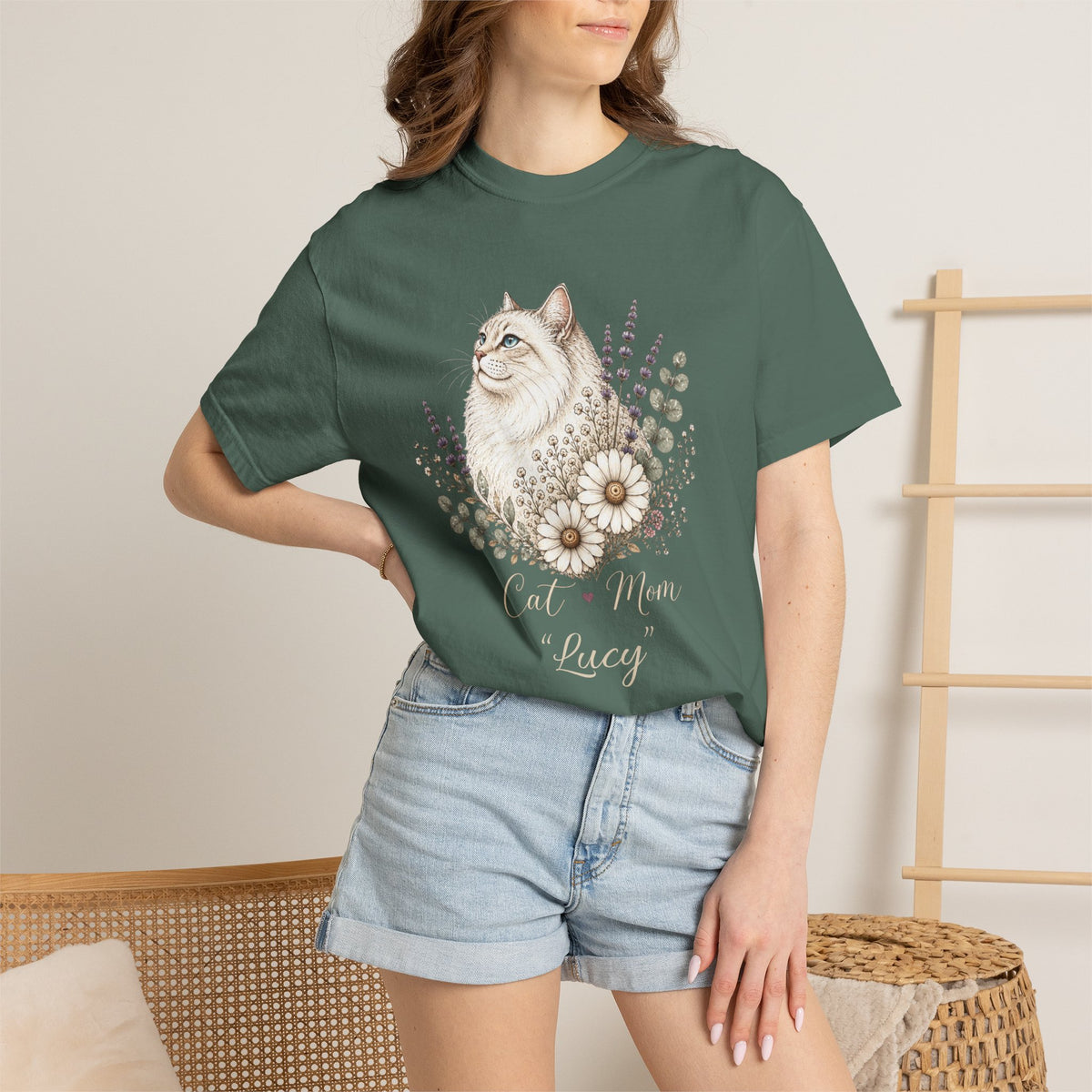 Personalized Adorable Cat Mom Comfort Colors® T-Shirt