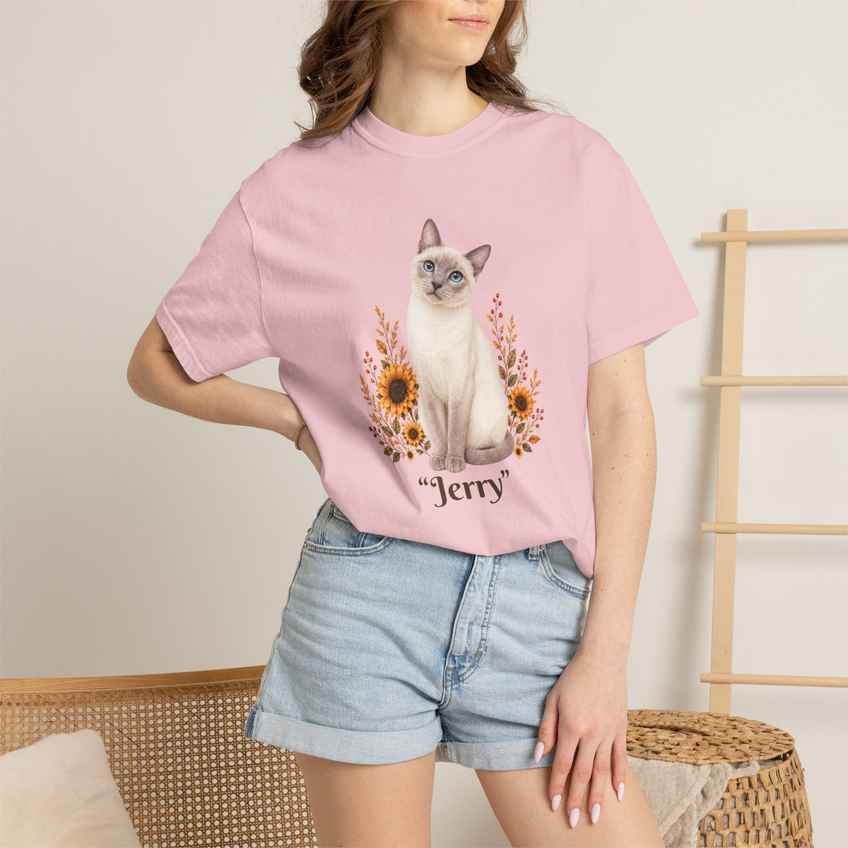 Personalized Siamese Cat Mom Comfort Colors® T-Shirt