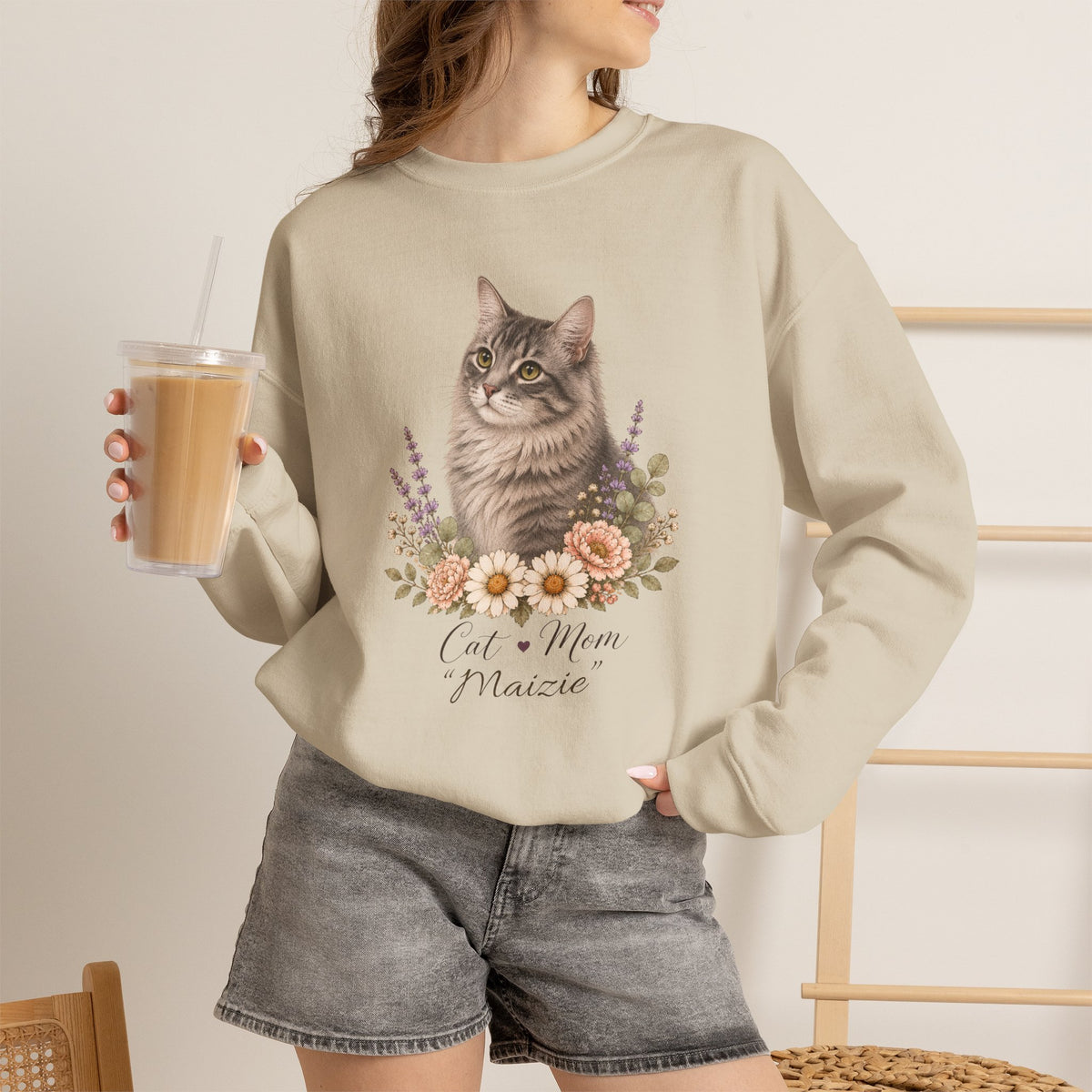 Personalized Silver Tabby Cat Mom Gildan® Sweatshirt