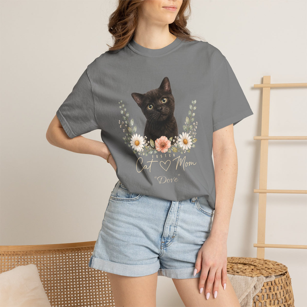 Personalized Foster Cat Mom Comfort Colors® T-Shirt