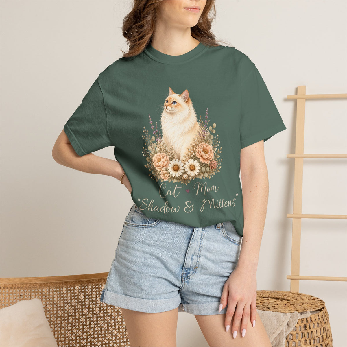 Personalized Flame Point Cat Mom Comfort Colors® T-Shirt