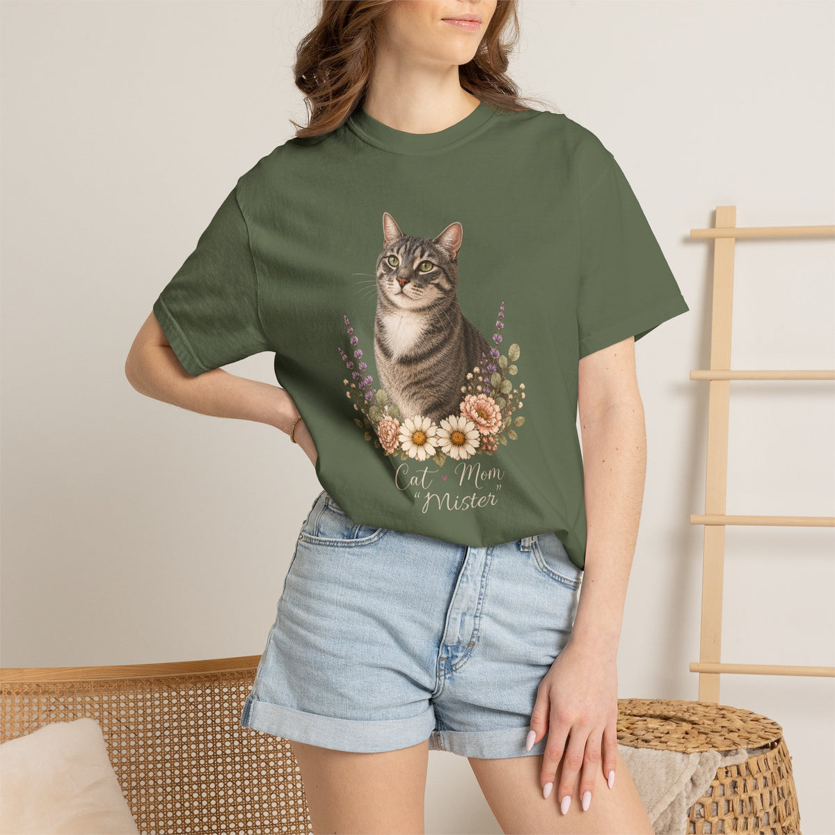 Personalized Tabby Cat Mom Comfort Colors® T-Shirt