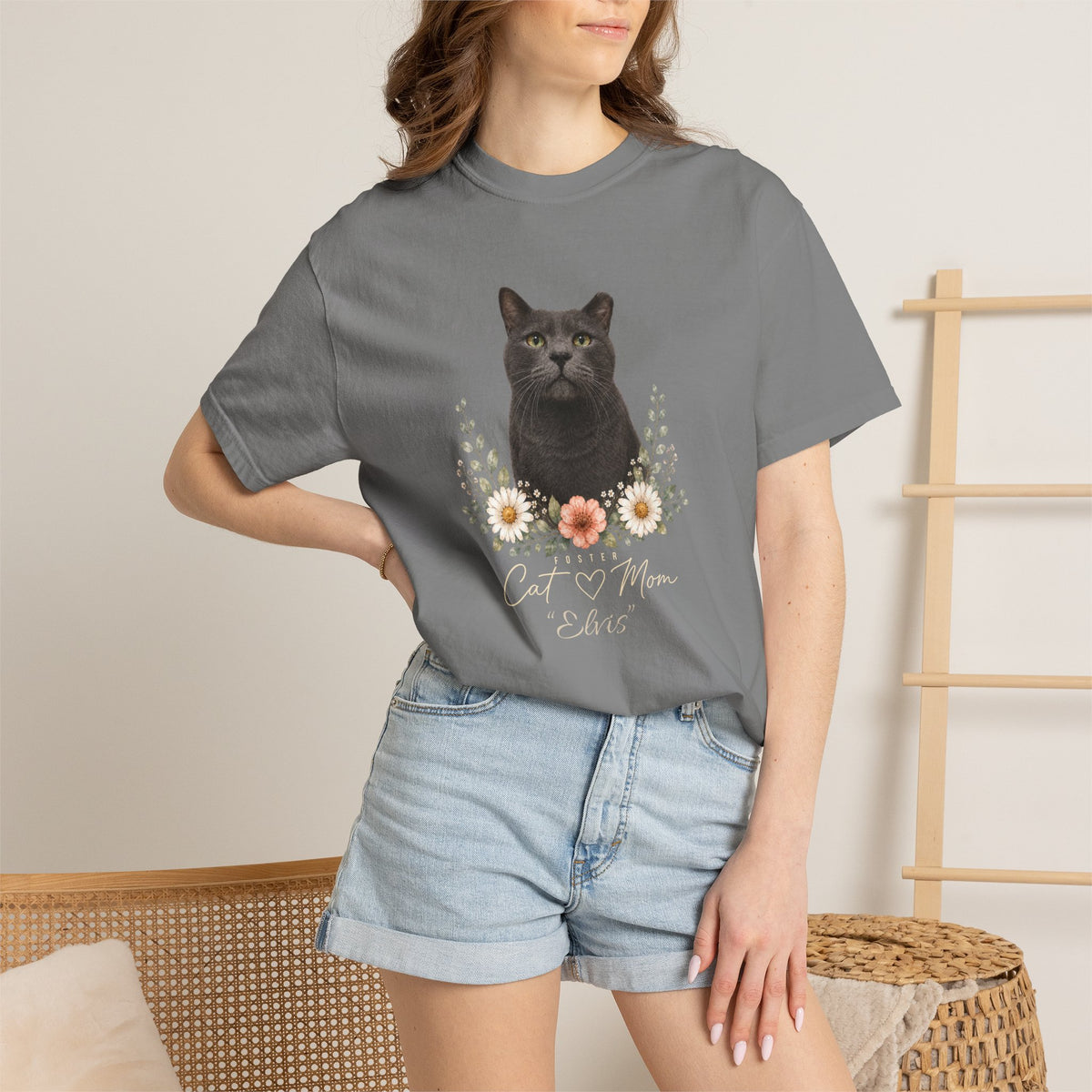 Personalized Foster Cat Mom Comfort Colors® T-Shirt