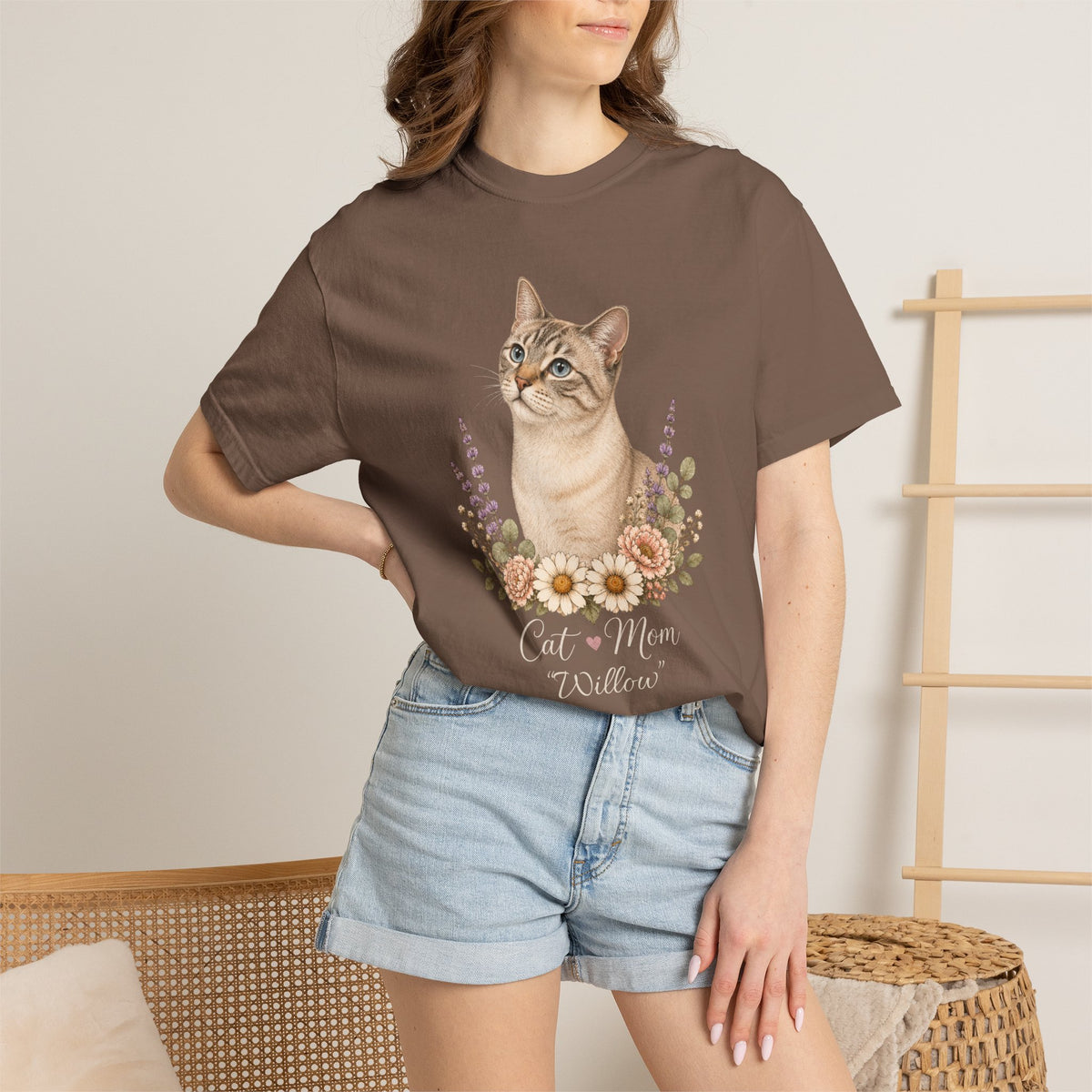 Personalized Lynx  Point Cat Mom Comfort Colors® T-Shirt