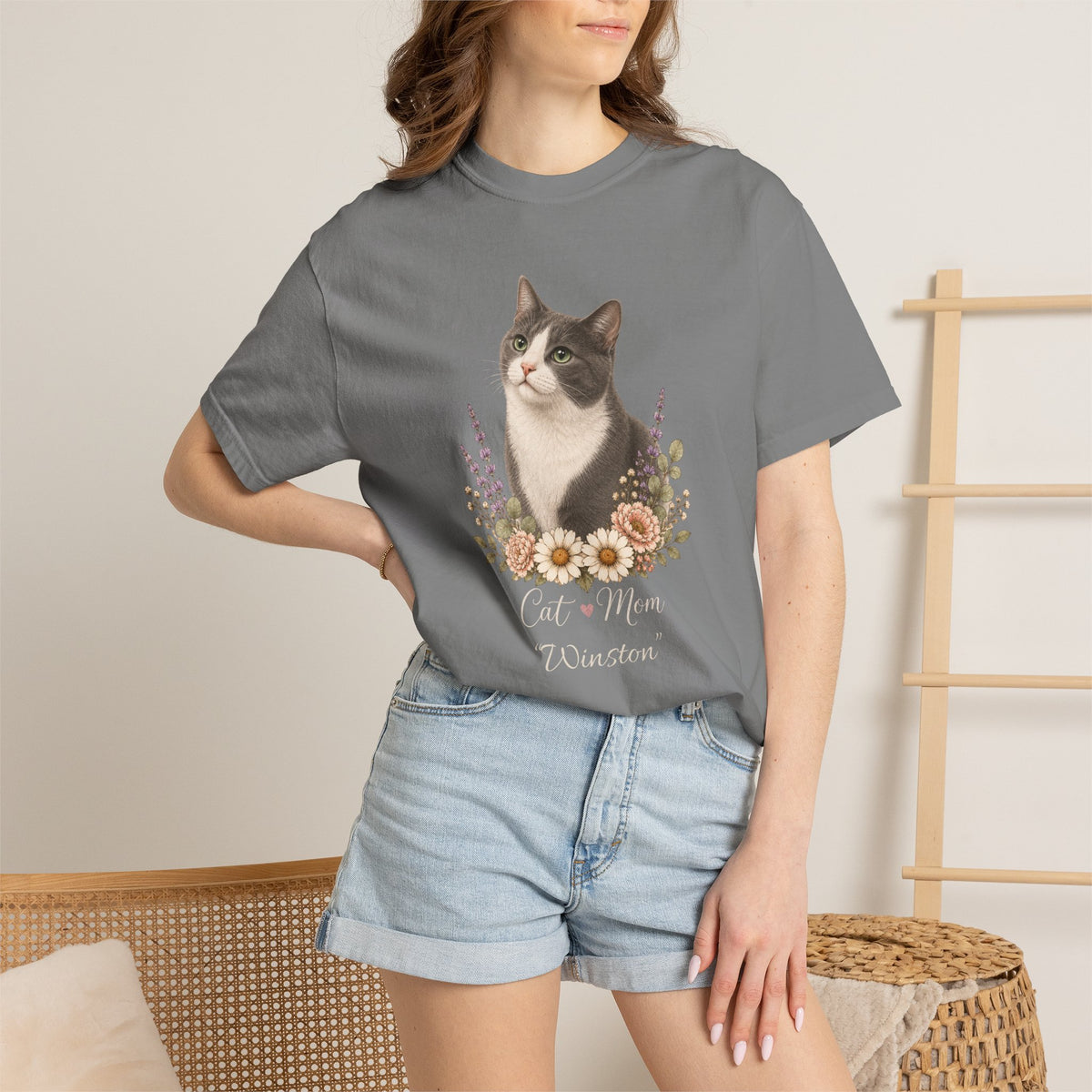 Personalized Gray Cat Mom Comfort Colors® T-Shirt