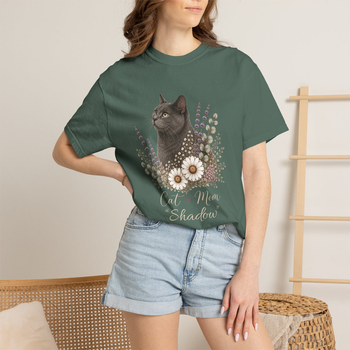 Personalized Gray Cat Mom Comfort Colors® T-Shirt