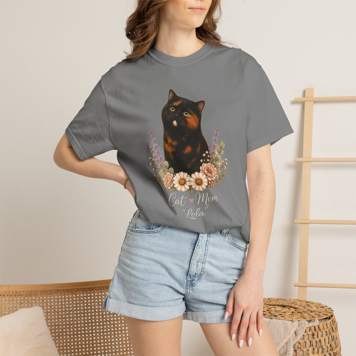 Personalized Calico Cat Mom Comfort Colors® T-Shirt