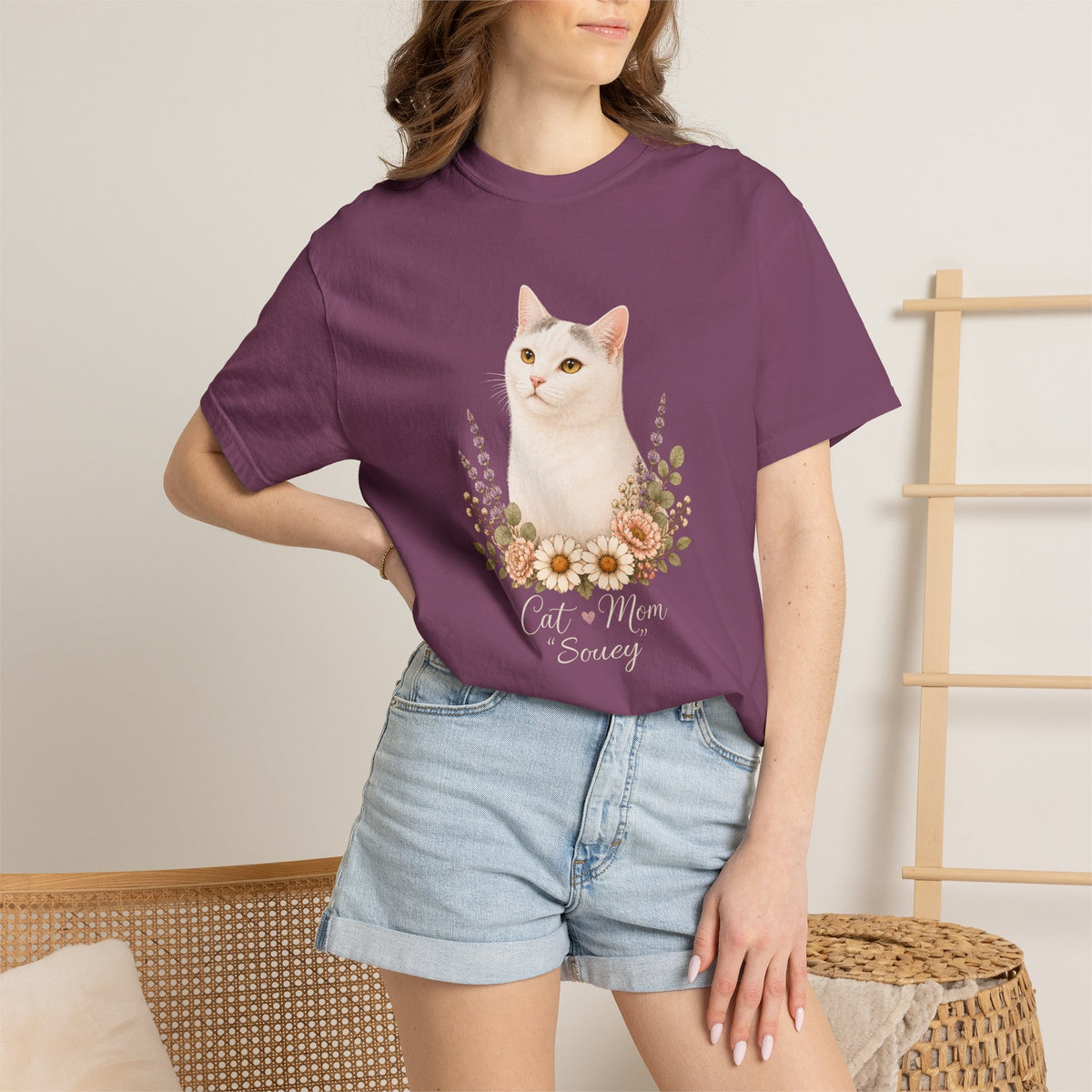 Personalized White Cat Mom Comfort Colors® T-Shirt