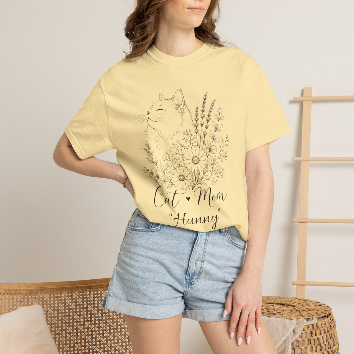 Personalized Cat Mom T-Shirt — Cat Floral Tee