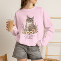 Personalized Blue-Lynx Cat Mom Gildan® Sweatshirt