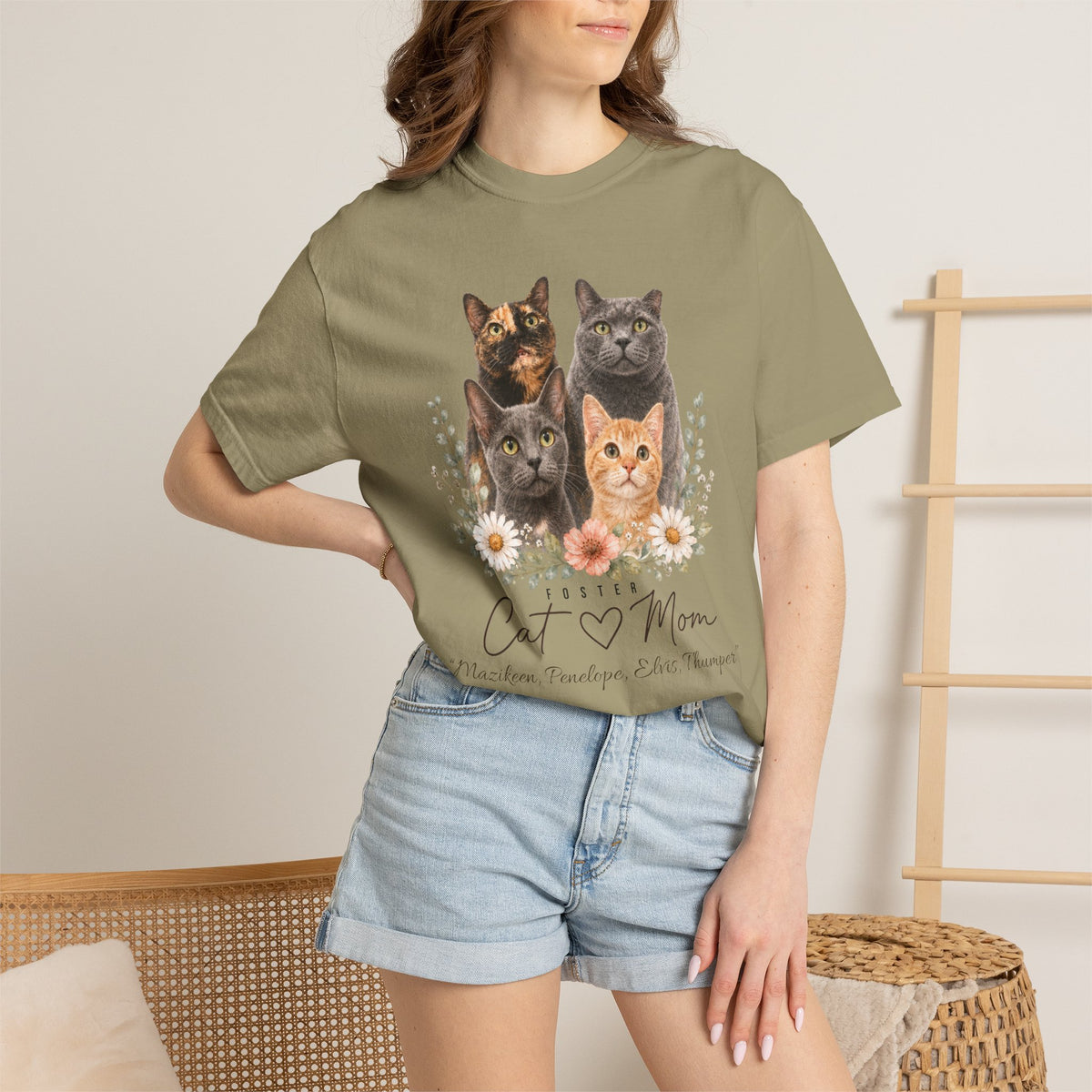 Personalized Foster Cat Mom Comfort Colors® T-Shirt