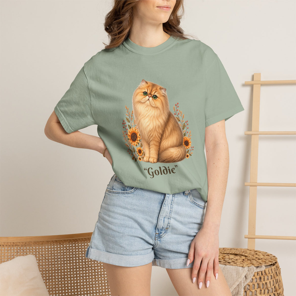 Personalized Golden Persian Cat Sunflower Comfort Colors® T-Shirt