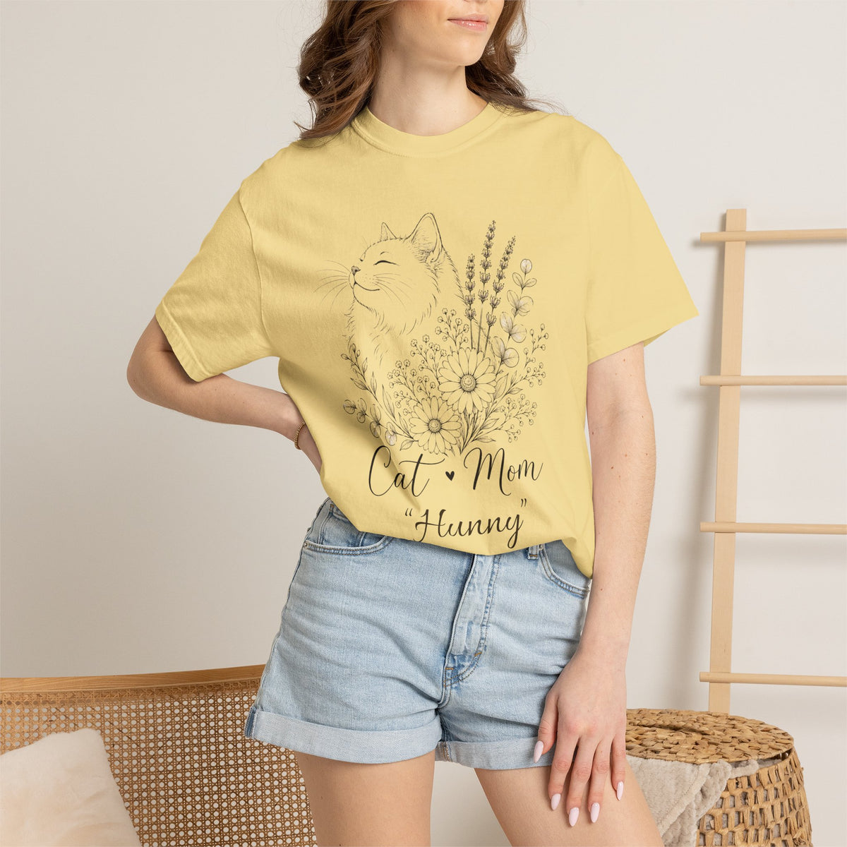 Personalized Cat Mom T-Shirt — Cat Floral Tee