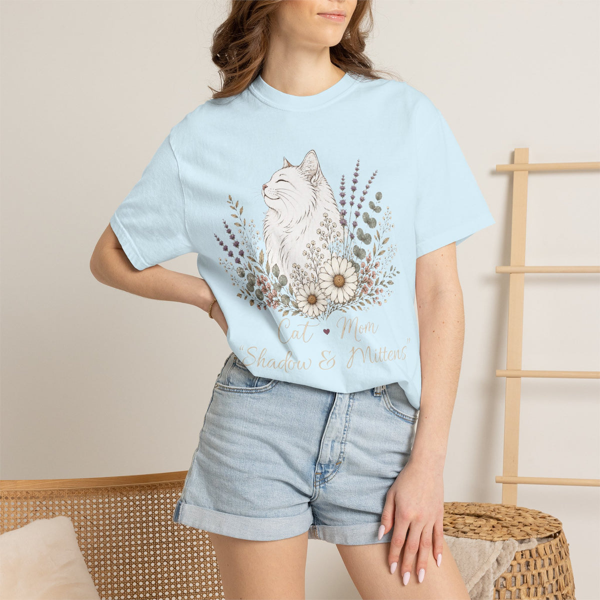 Personalized White Longhair Cat Mom Comfort Colors® T-Shirt