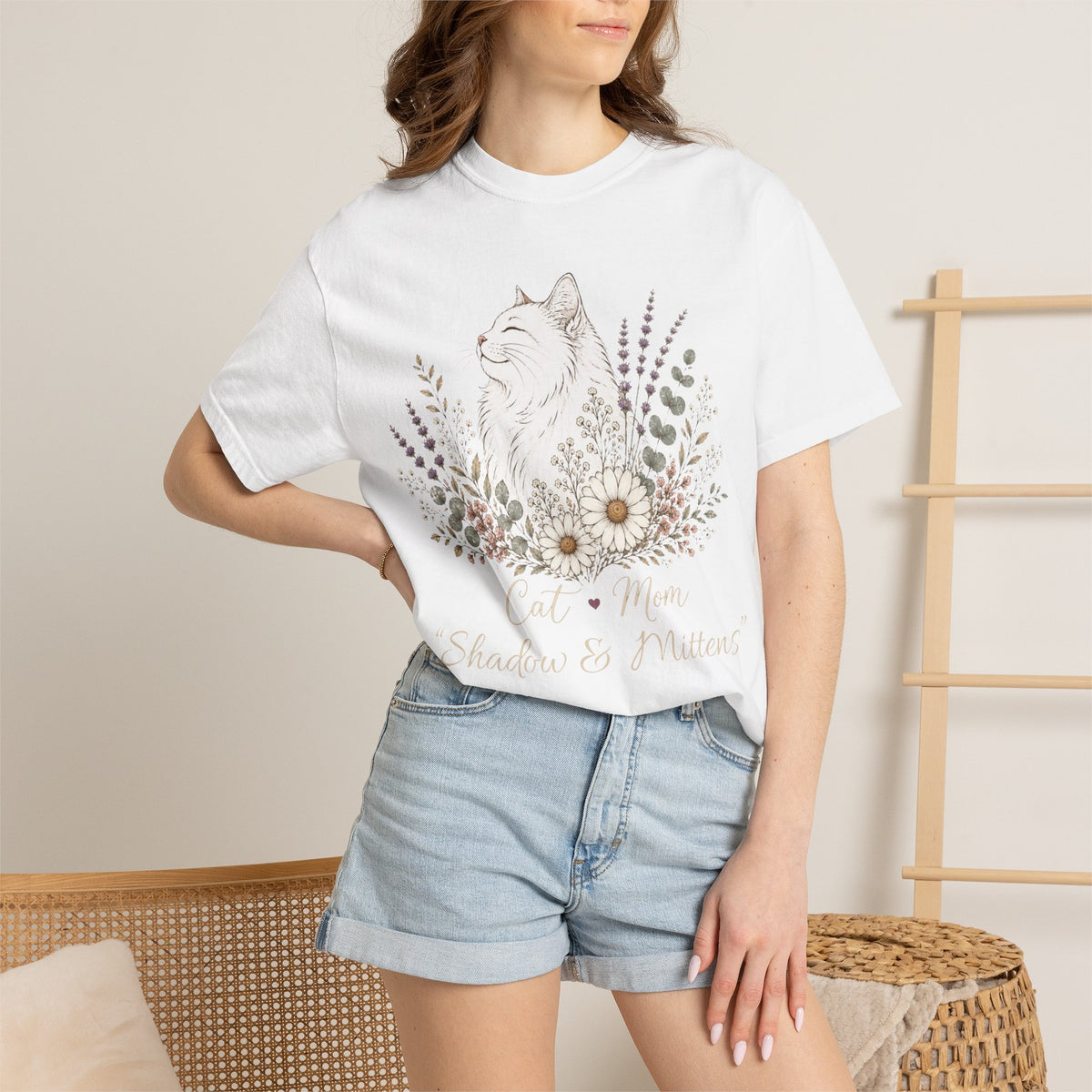 Personalized White Longhair Cat Mom Comfort Colors® T-Shirt